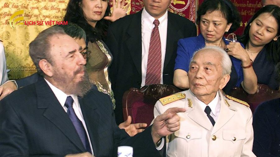 Bác Giáp Sinh Năm Bao Nhiêu? Tiểu Sử Và Sự Nghiệp Vĩ Đại 3 tam-anh-huong-va-di-san-cua-bac-giap