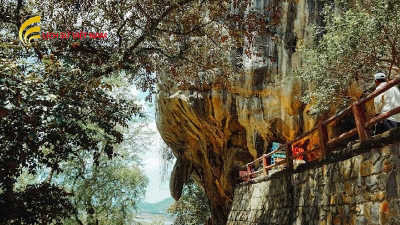Thạch Động Hà Tiên: Khám Phá Vẻ Đẹp Tiên Cảnh Miền Tây 1 thach-dong-ha-tien-o-dau