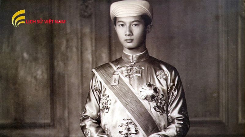 Thái Tử Bảo Long: Cuộc Đời và Di Sản Hoàng Gia Cuối Cùng 1 thai-tu-bao-long