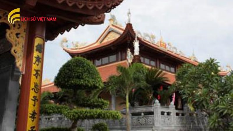 Trần Tất Văn: Tiểu Sử, Sự Nghiệp Và Những Đóng Góp Lớn 2 tieu-su-tom-tat-ve-tran-tat-van
