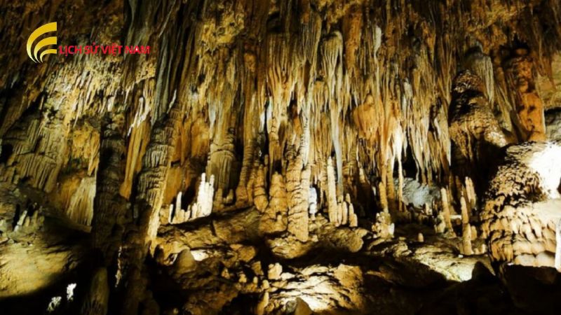 Thạch Động Hà Tiên: Khám Phá Vẻ Đẹp Tiên Cảnh Miền Tây 3 trai-nghiem-du-lich-doc-dao-tai-thach-dong