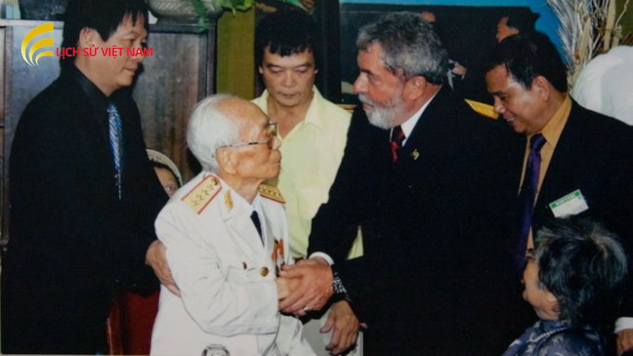 Võ Nguyên Giáp Điện Biên Phủ: Bản Anh Hùng Ca Về Chiến Thắng 1 vo-nguyen-giap-dien-bien-phu-vi-tong-tu-lenh-tai-ba